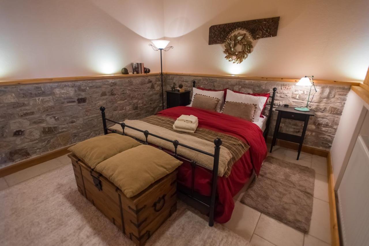 Willows Lodge Карпенисион Экстерьер фото